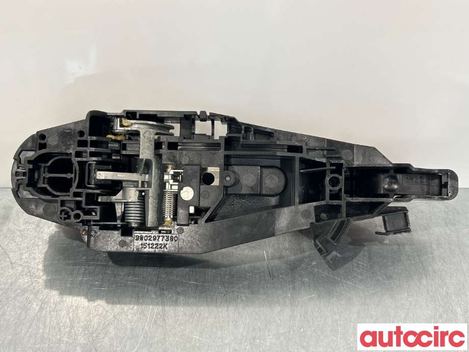 Dørhåndtak utv venstre bak til Peugeot 2008 2019-->> (Type II)  (PEUGEOT|980297831T|)