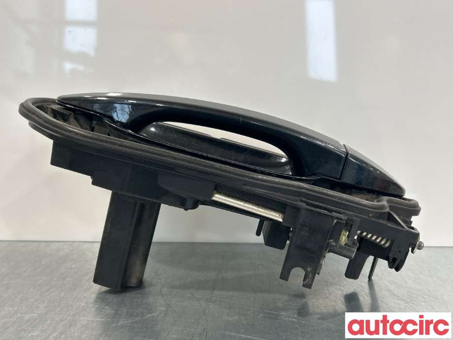 Dørhåndtak utv høyre bak til BMW 5-Serie 2003-2010 (E60/E61) (E60/E61) (BMW|51210154345|)