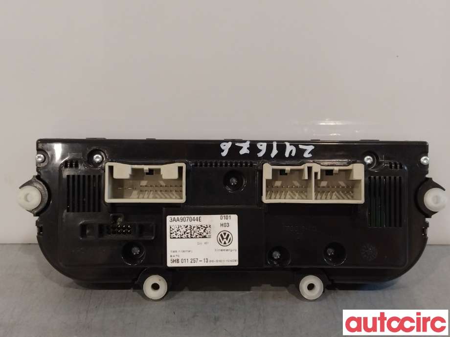 Varmeapparat betjening til VW Passat 2011-2015 (B7) (B7) (VOLKSWAGEN|3AA907044BD||3AA907044CM)
