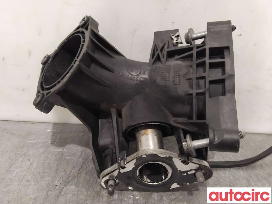 Luftslange innsug til BMW 5-Serie 2010-2017 (F10/F11) (F10/F11) (BMW|11617823244|)