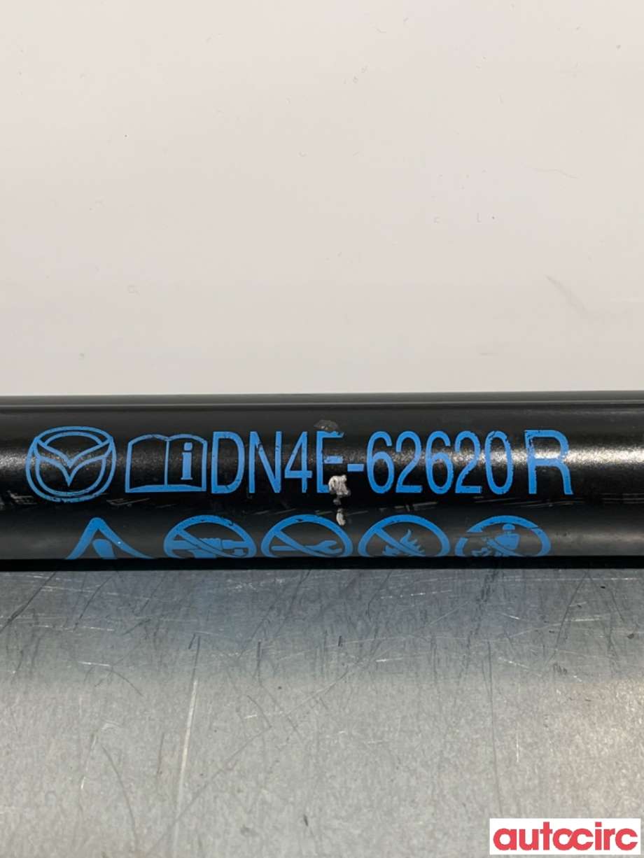 Baklukedemper til Mazda MX-30 2020-->>  (MAZDA|DN4E-62620R|)