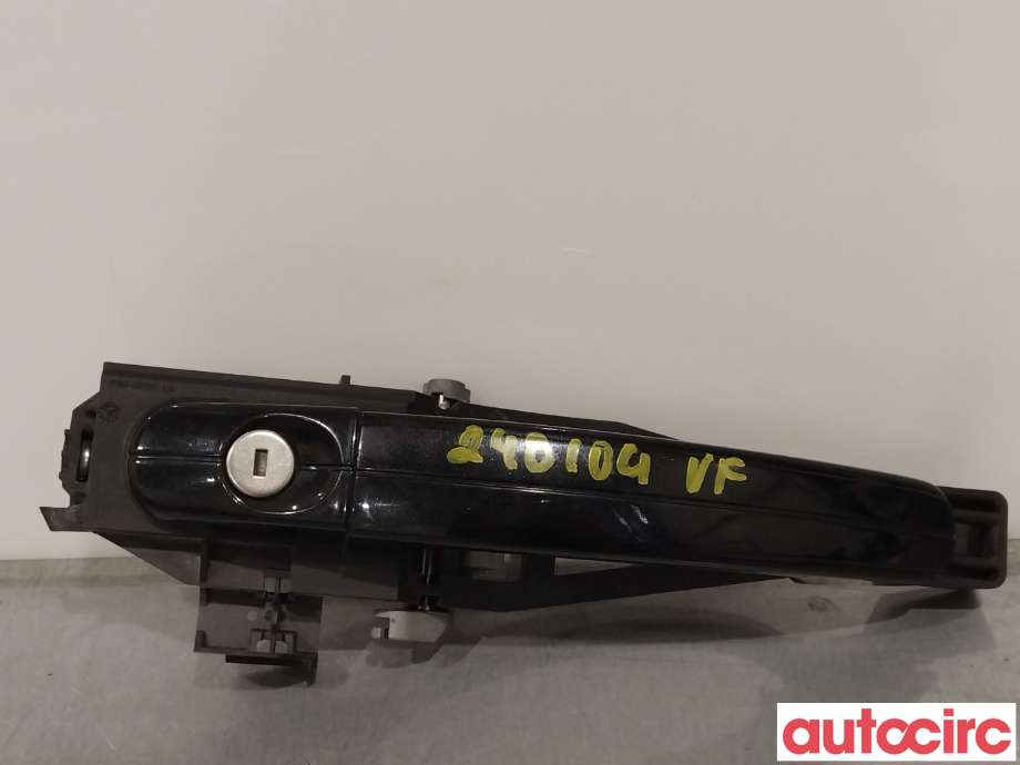 Dørhåndtak utv venstre foran til Ford Kuga, 2008-2012 (Type I)  (FORD|3M51-R22404-ACXWAA)