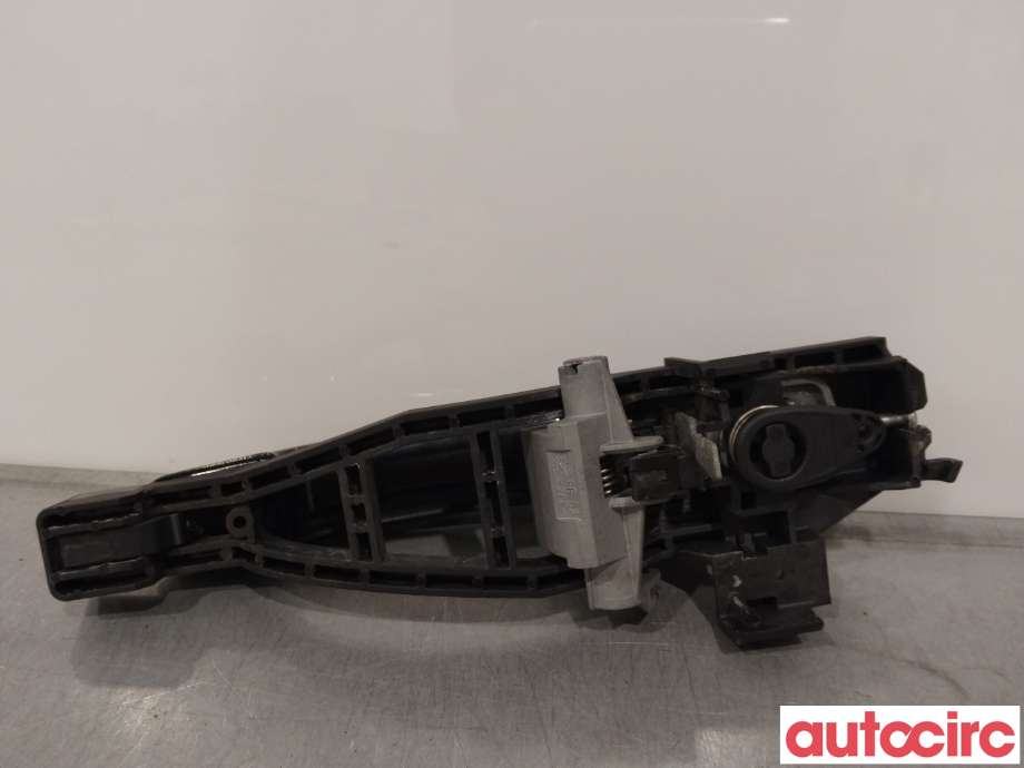 Dørhåndtak utv venstre foran til Ford Kuga 2008-2012 (Type I) (FORD|3M51-R22404-ACXWAA|1305822|3M51-R224A37-BF)