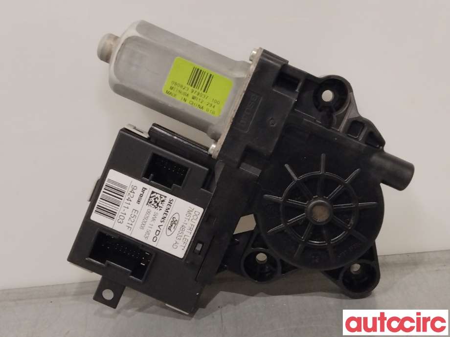 Ruteheis venstre foran til Ford Kuga 2008-2012 (Type I)  (FORD|1766857|7M5T-14B533-AD)