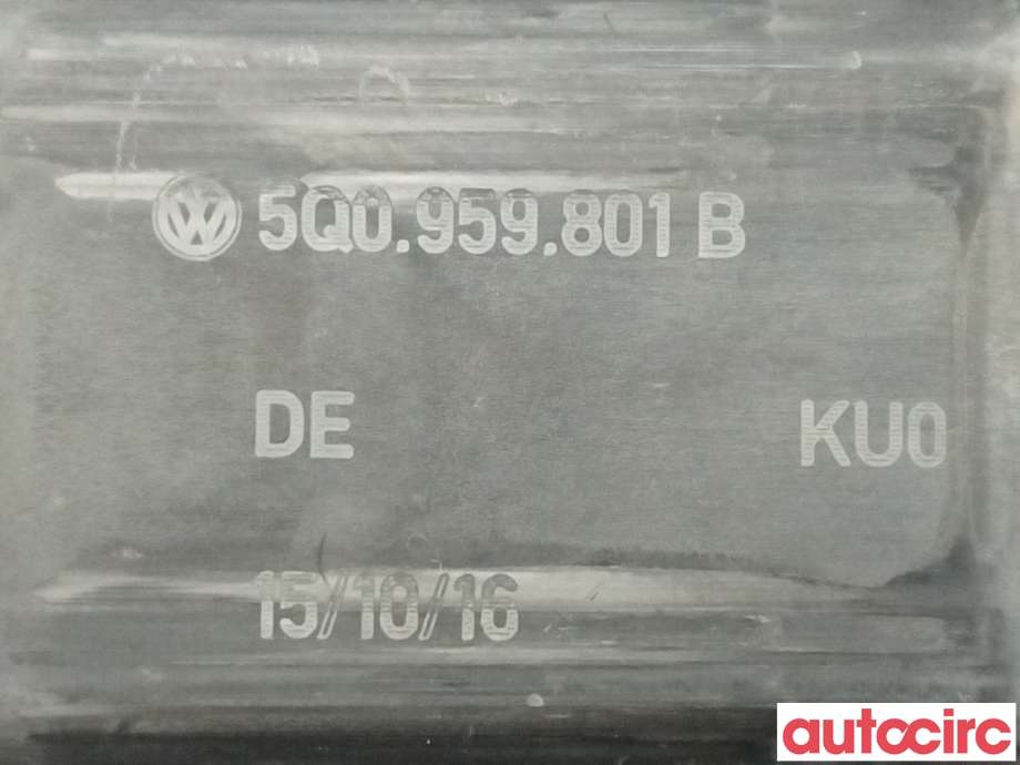 Ruteheis venstre foran til VW e-Golf 2017-2020 (Fase 2)  (VOLKSWAGEN|8W0959801||5Q0959801B)