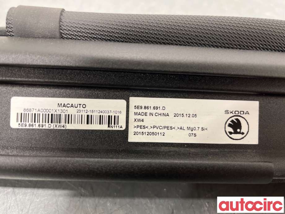 Diverse deler til Škoda Octavia 2013-2016 (Type III, Fase 1)  (SKODA|5E9861691D||5E9864691E)