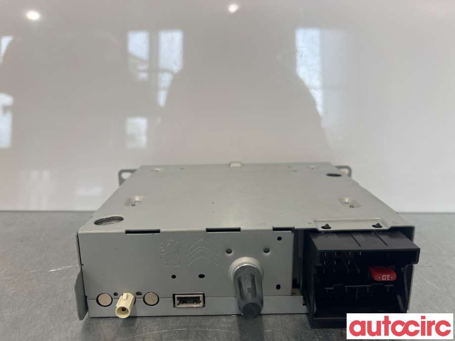 Bilstereo til Citroën C4 2011-2017 (Type II)  (CITROEN|1613842580|9676838180)