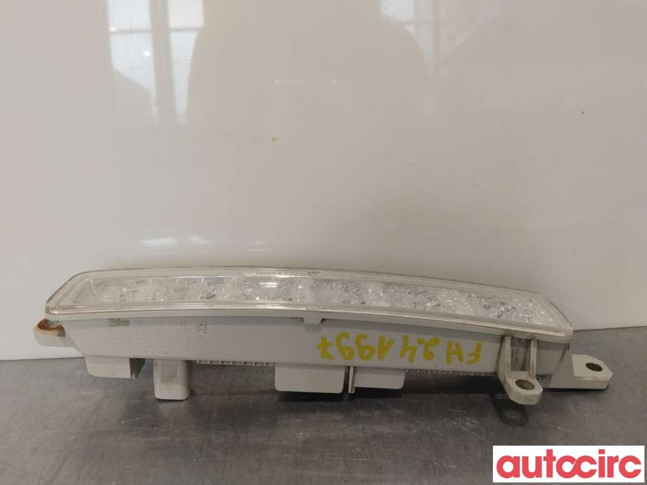 Parklykt høyre til Toyota Aygo 2005-2014 (Type I)  (TOYOTA|814300H010|89208641)