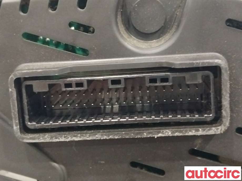 Instrumentpanel til Kia Sportage 2010-2016 (Type III) (KIA|940133U516|94013-3U576)
