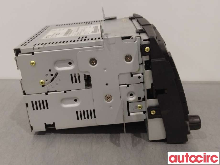 Bilstereo til Kia Sportage 2010-2016 (Type III) (KIA|965603U500WK)