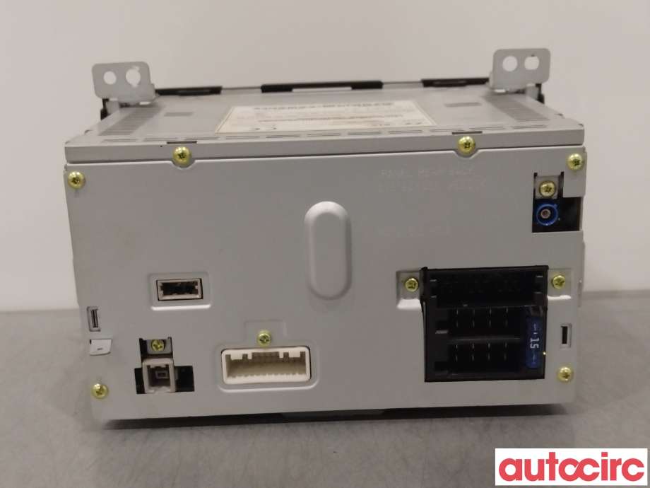 Bilstereo til Kia Sportage 2010-2016 (Type III) (KIA|965603U500WK)