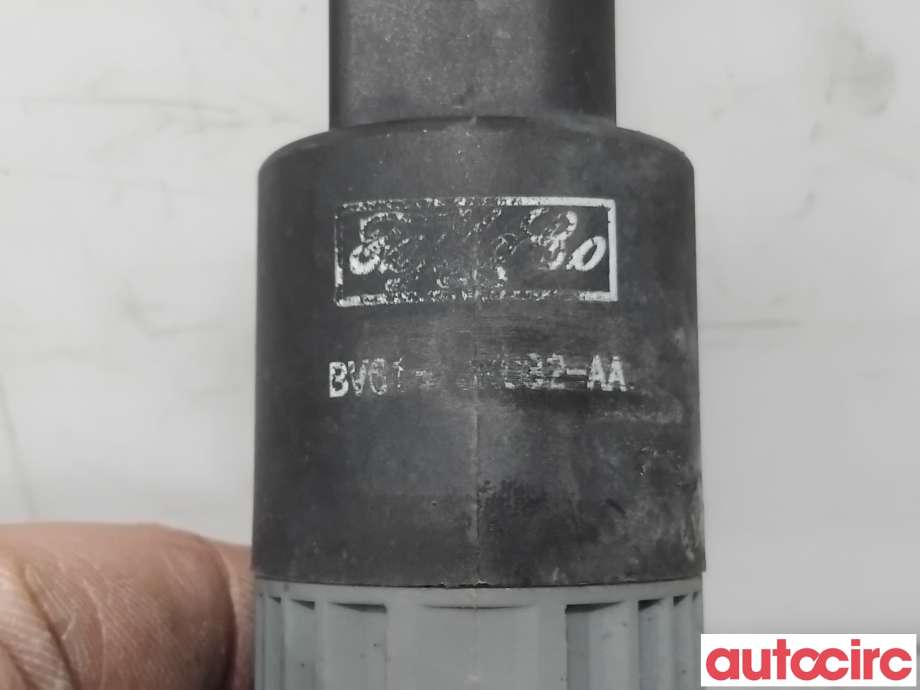 Spylerpumpe til Ford Focus 2011-2014 (Type III, Fase 1)  (FORD|1708433|)