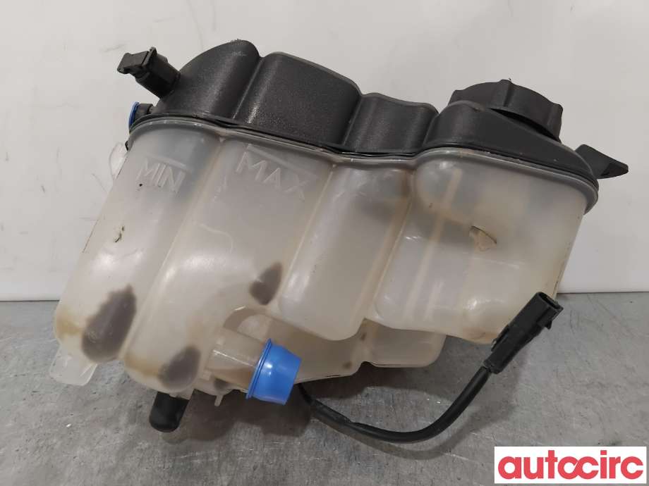 Ekspansjonstank til Volvo XC70 2014-2016 (Type II, Fase 2)  (VOLVO|31200320||6G91-8K218-CD)
