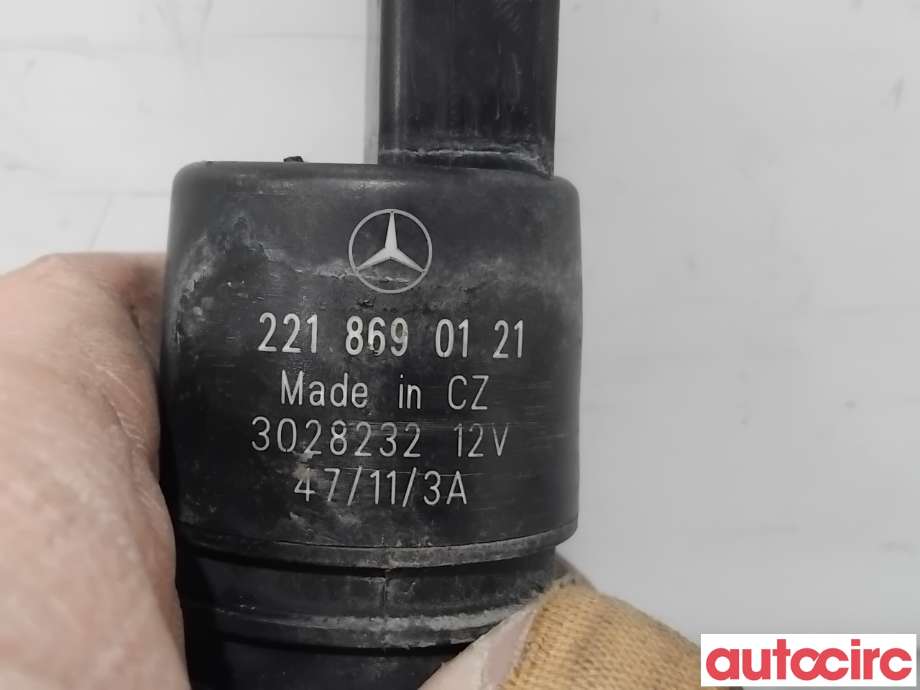 Spylerpumpe foran til Mercedes CLS 2011-2017 (C218) (C218) (MERCEDES|A2218690121||2218690121)