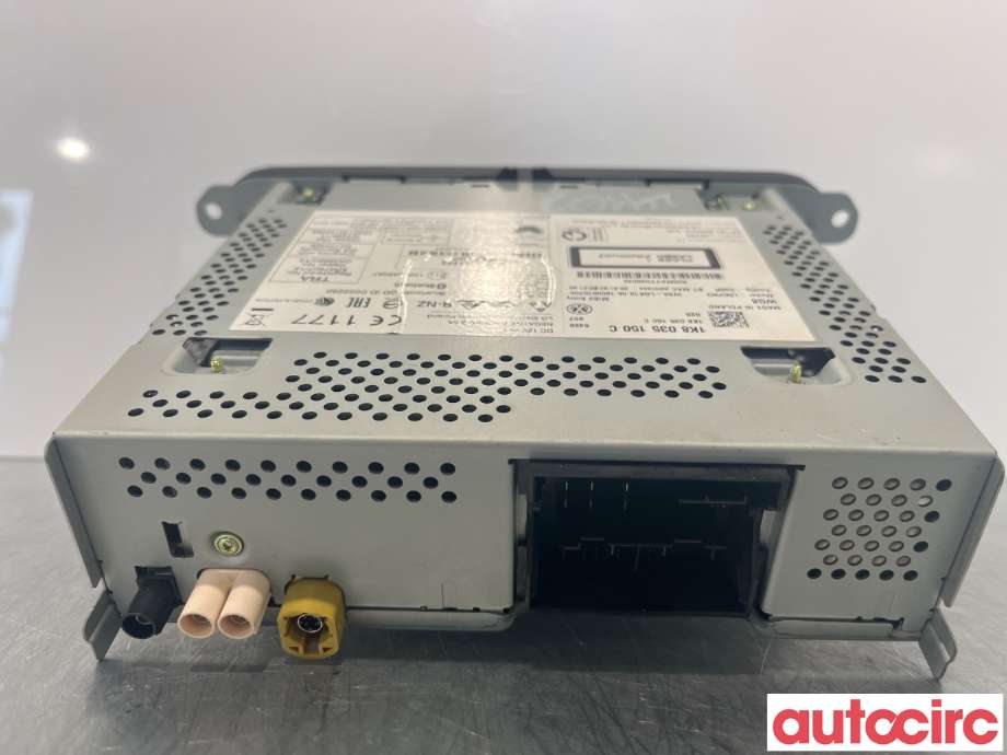 Bilstereo til VW Transporter / Caravelle 2015-2019 (T6) (T6) (VOLKSWAGEN|1K8035150C)