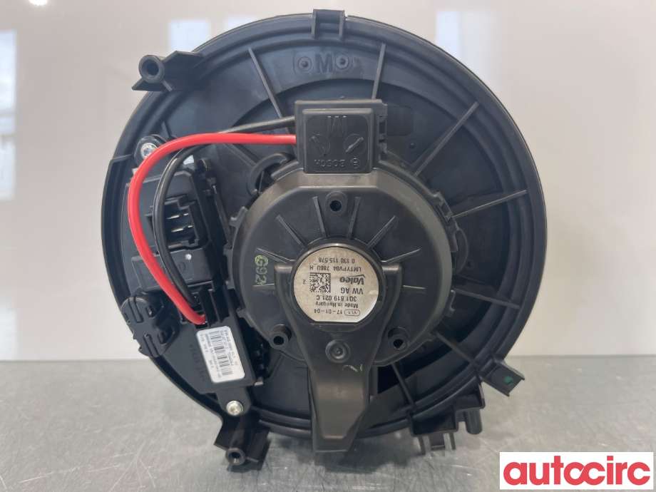 Varmeapparat motor til VW Passat 2015-2019 (Fase 1) (B8) (B8) (VOLKSWAGEN|3Q1819021C|)