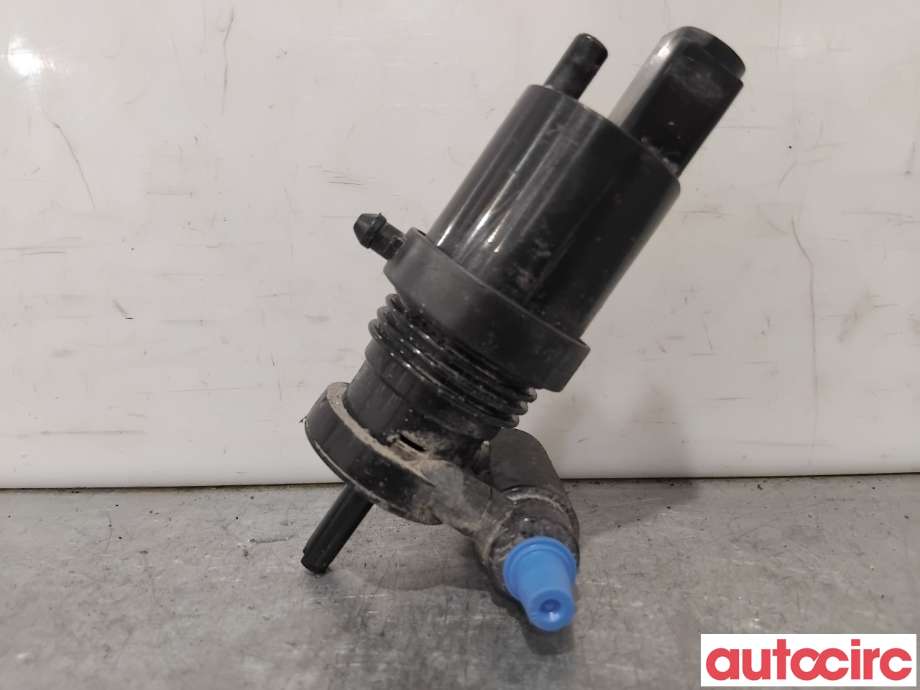 Spylerpumpe foran til Mercedes GLA 2014-2020 (X156) (X156) (MERCEDES|A2468660000|)