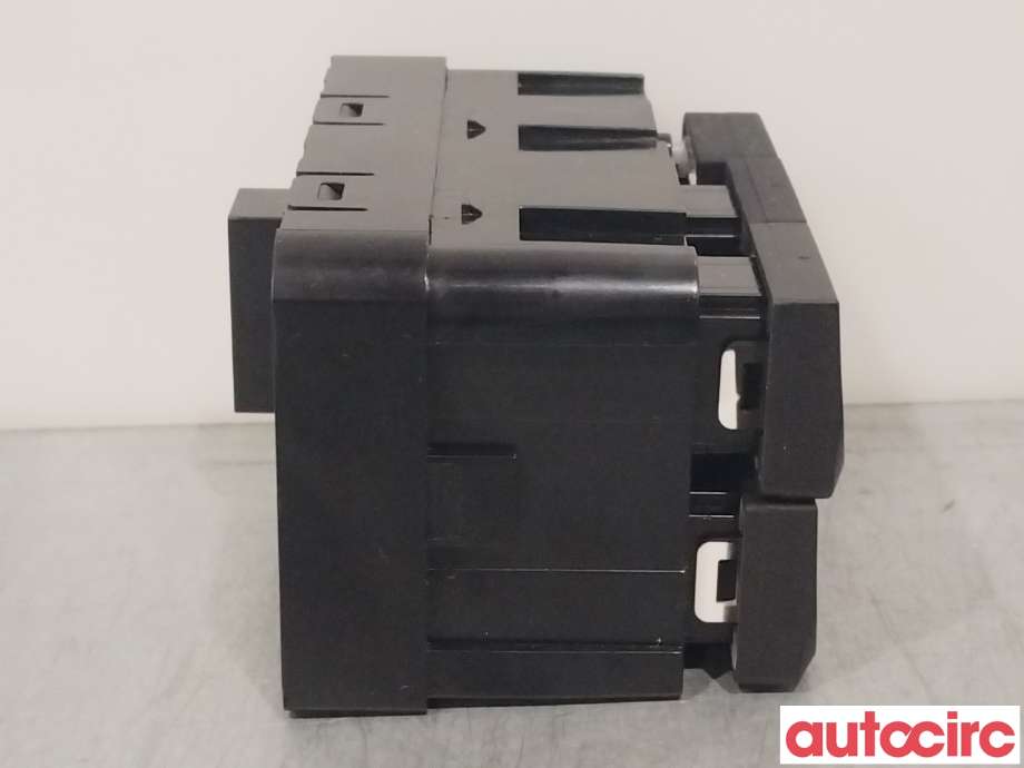 Bryter diverse til Kia Soul 2014-2019 (Type II)  (KIA|93600E4100BF6|)