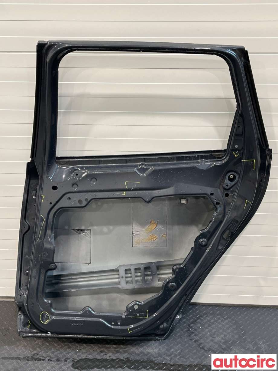 Dør høyre bak til Volvo XC60 2008-2013 (Type I, Fase 1)  (VOLVO|31402418)