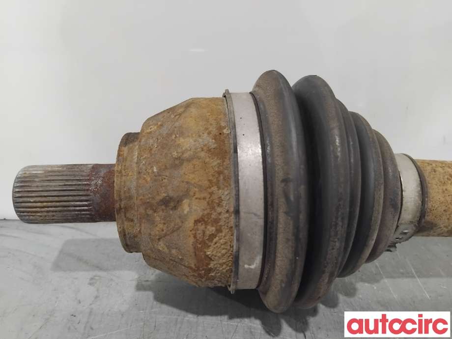 Drivaksel høyre foran til Ford Focus 2008-2010 (Type II, Fase 2)  (FORD|1784751||31256933)