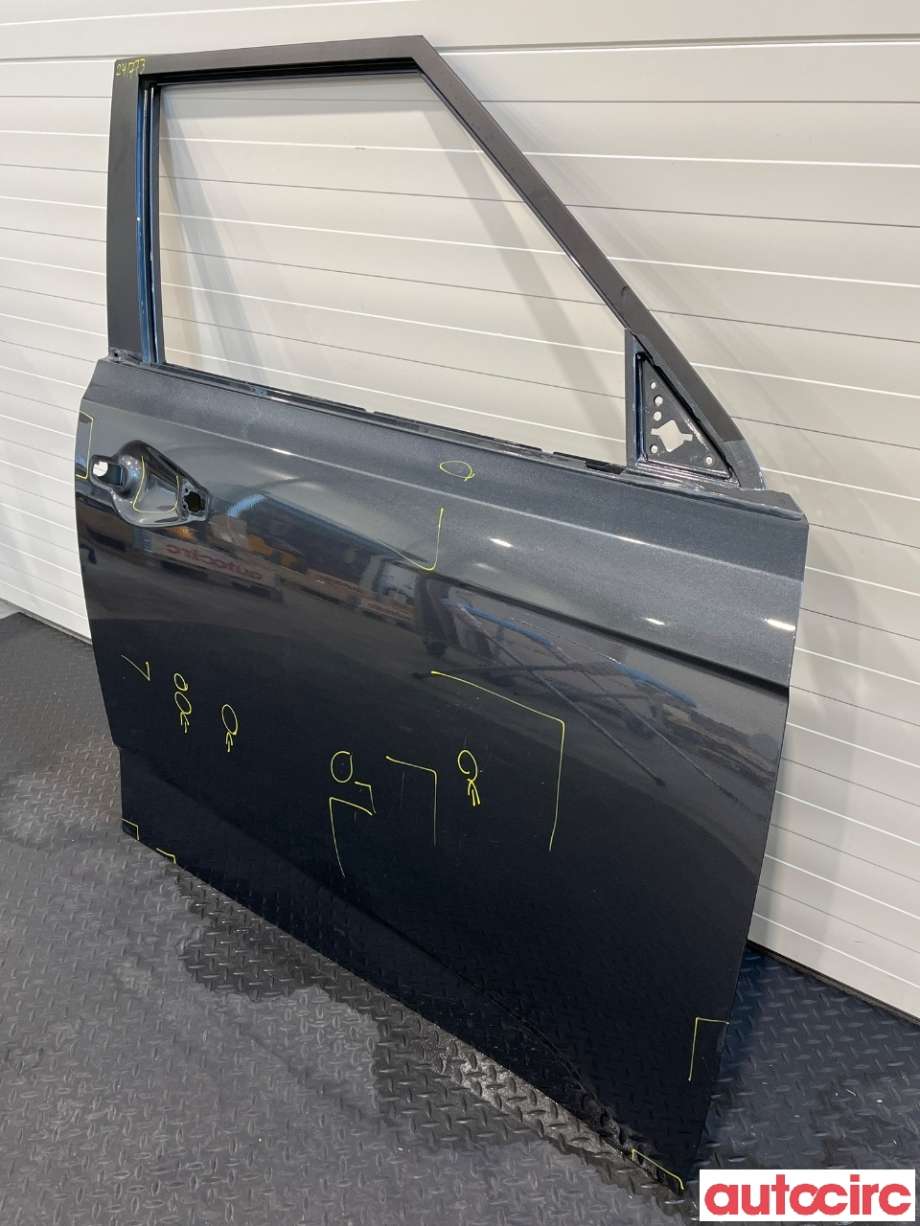 Dør høyre foran til Kia e-Soul 2019-->> (Type III)  (KIA|76004K0001)