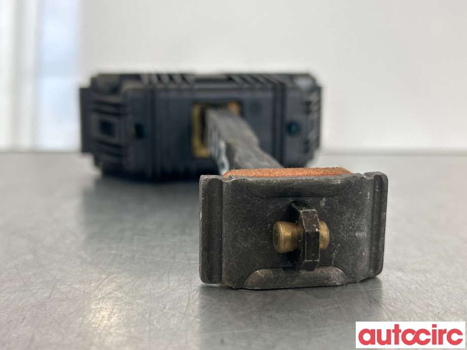 Dørstopper til BMW 5-Serie 2003-2010 (E60/E61) (E60/E61) (BMW|51227176805|)