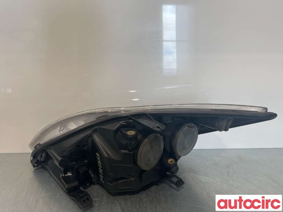 Frontlykt høyre halogen til Ford Focus 2008-2010 (Type II, Fase 2) (FORD|1754444)