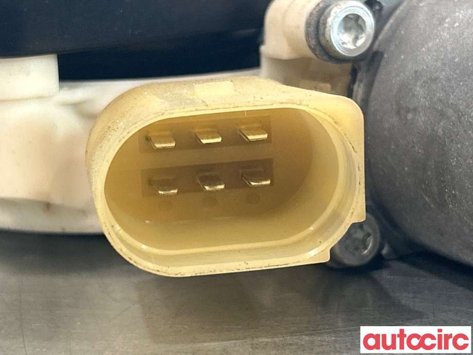 Ruteheis venstre foran til BMW 5-Serie 2003-2010 (E60/E61) (E60/E61) (BMW|51337184383|)