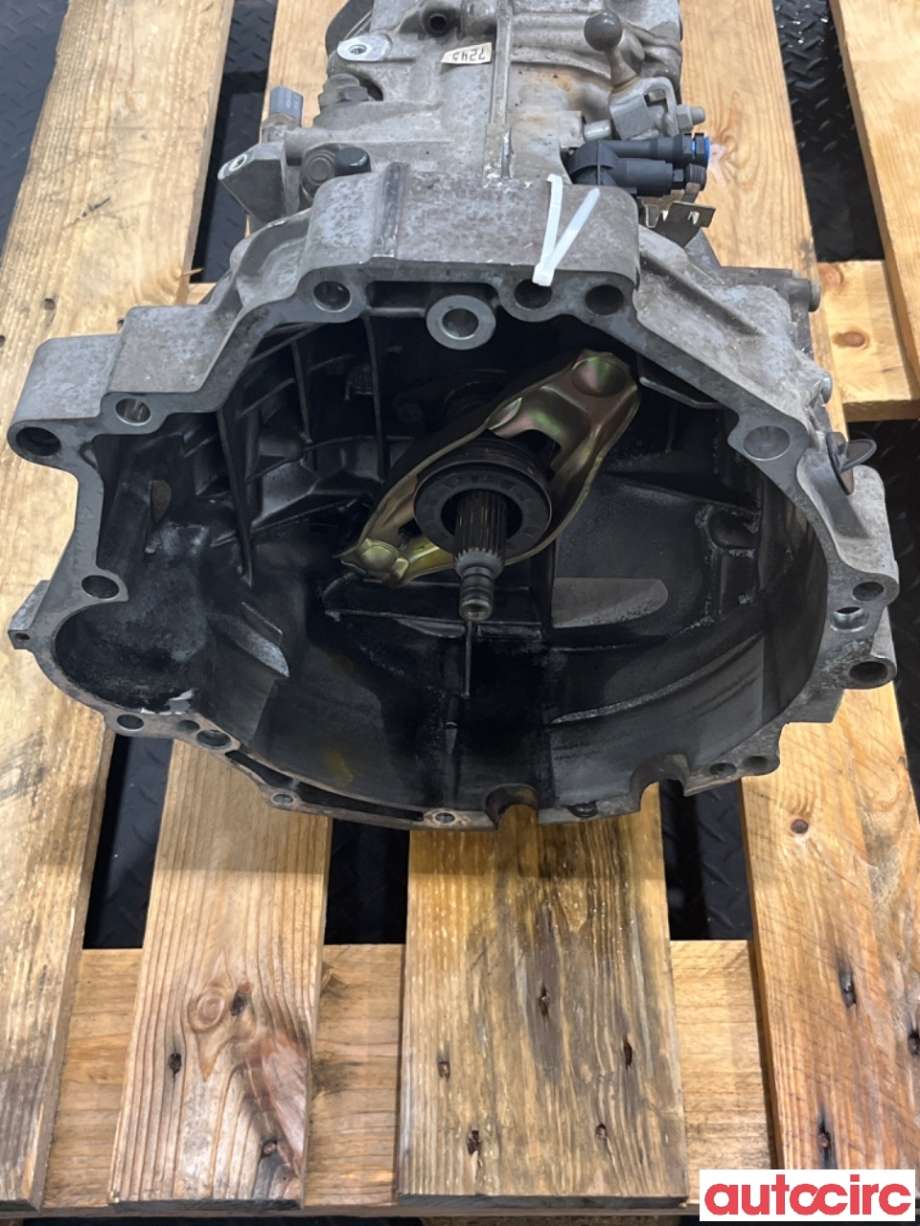 Girkasse manuell 6-trinn til Audi A4 2004-2008 (Type III) (B7) (B7) (AUDI|02X300044Q|JEE|02X300044QX)
