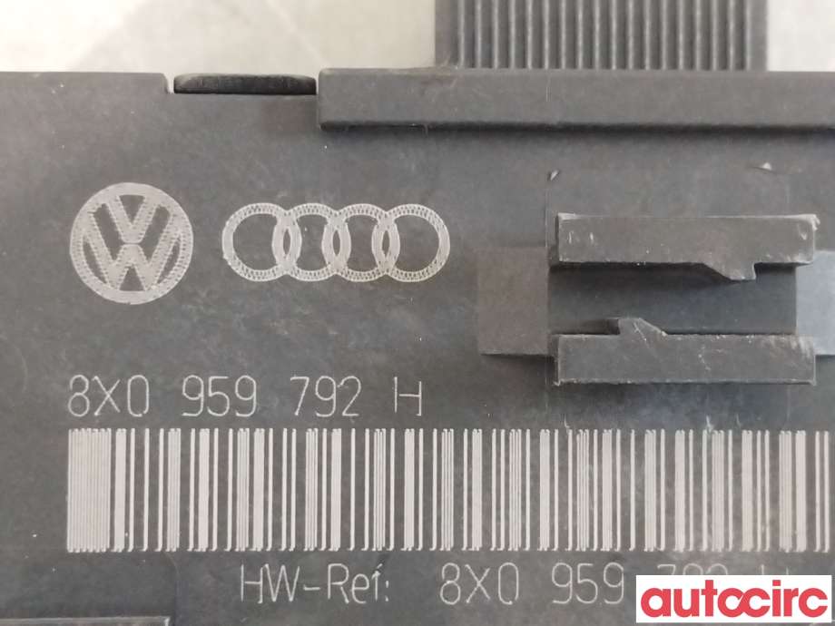Styreenhet dør venstre foran til Škoda Superb 2008-2015 (Type II)  (SKODA|8X0959792H|)