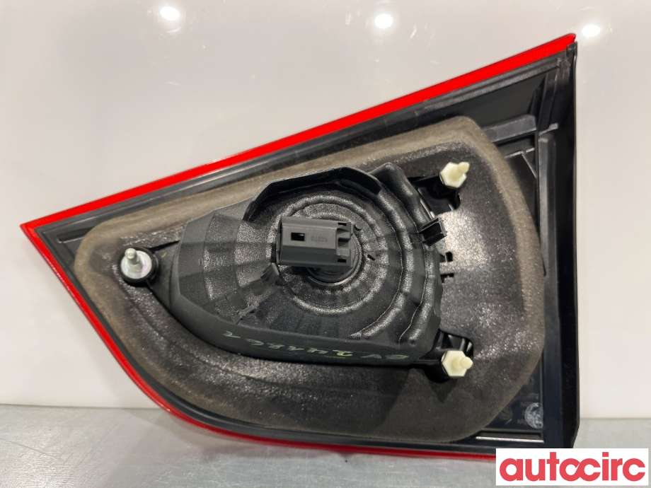 Baklykt venstre indre til Suzuki SX4 S-CROSS 2013-->> (Type II)  (SUZUKI|36274-61M00|)