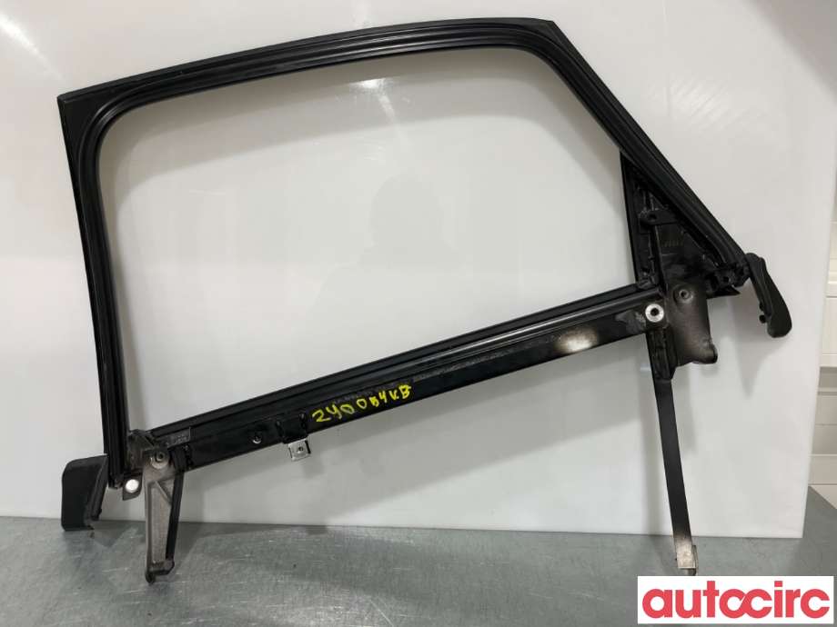 Diverse deler til Audi A4 2004-2008 (Type III) (B7) (B7) (AUDI|8E5839630C|)