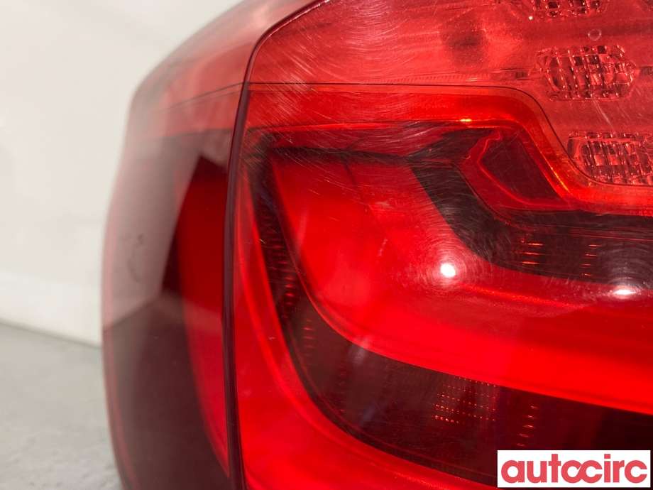 Baklykt venstre til BMW 5-Serie 2010-2017 (F10/F11) (F10/F11) (BMW|63217203233|)
