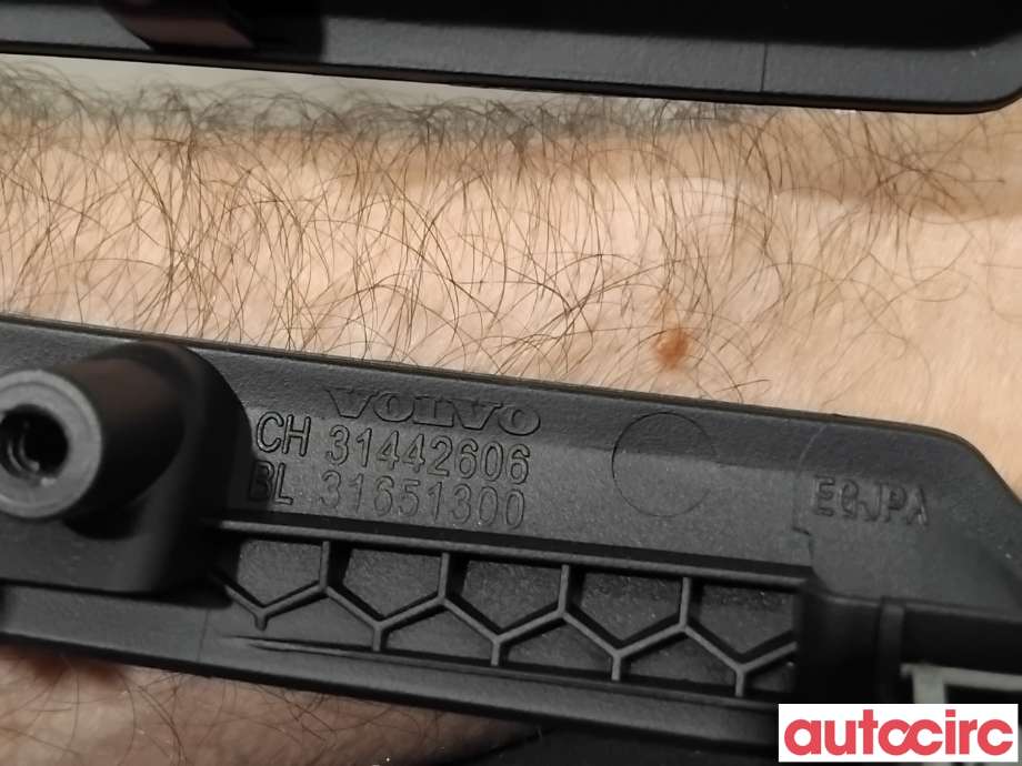 Diverse deler til Volvo XC40 2018-2024  (VOLVO|31442606|)