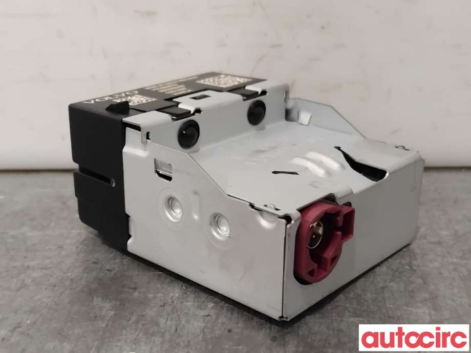 Diverse deler til Volvo XC40 2018-2024  (VOLVO|32375814||31682676)