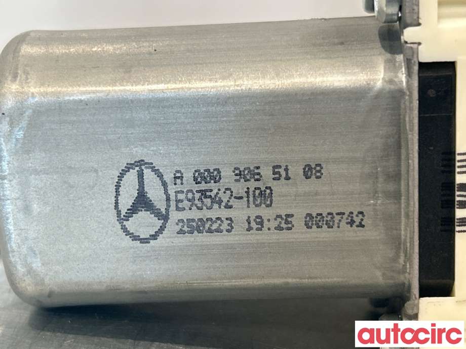 Ruteheis høyre foran til Mercedes EQE 2022-->> (MERCEDES|A0009065108|)