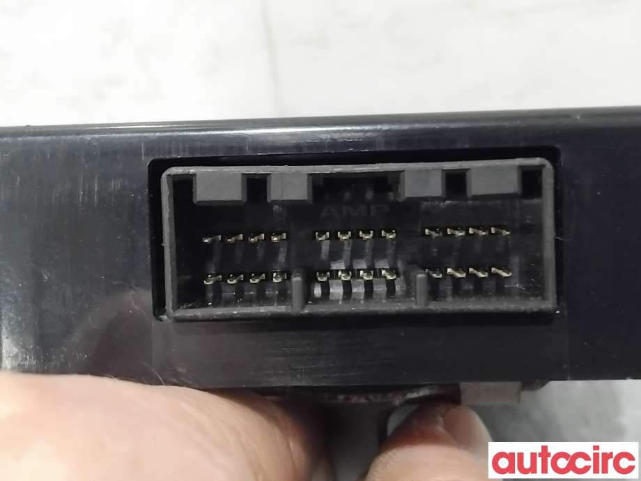 Styreenhet parkering til Hyundai i40 2012-2017  (HYUNDAI|957703Z000||95770-3Z000)