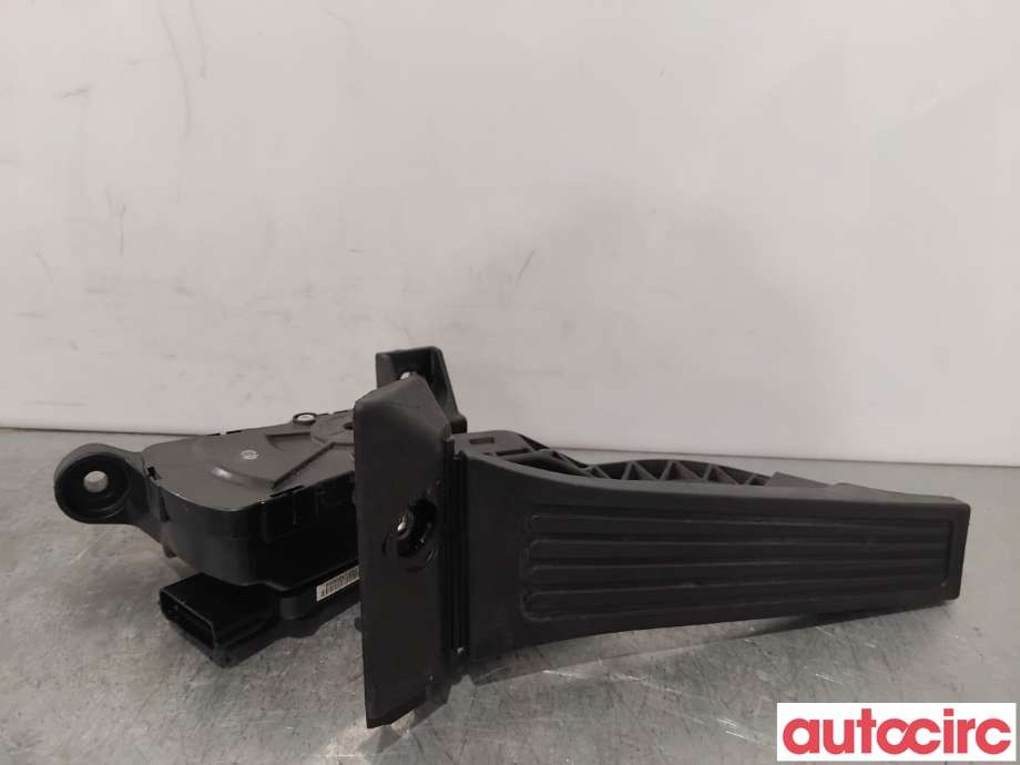 Pedal gass til Hyundai i40 2012-2017  (HYUNDAI|327003Z000||32727-3R300)