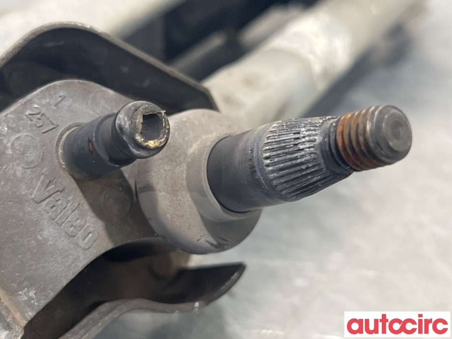 Viskermotor frontrute til Toyota Aygo 2005-2014 (Type I)  (TOYOTA|850100H011|)
