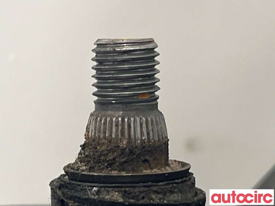 Viskermotor frontrute til Mitsubishi Outlander 2012-2015 (Type III, Fase 1)  (MITSUBISHI|8250A609|159300-3471|)