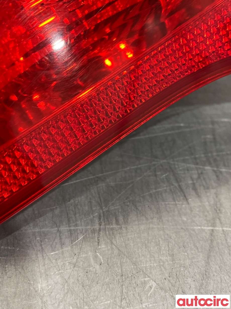 Baklykt høyre indre til Audi A4 2004-2008 (Type III) (B7) (B7) (AUDI|8E9945094A|484502|8E9945094)