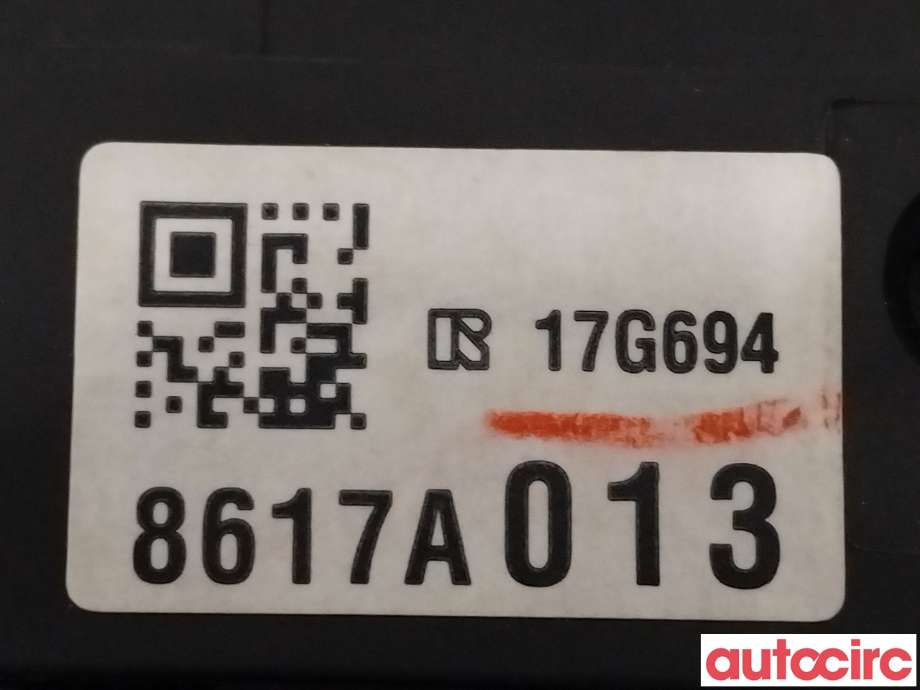 Bryter combi til Mitsubishi Outlander 2012-2015 (Type III, Fase 1)  (MITSUBISHI|8600A405||8617A013)