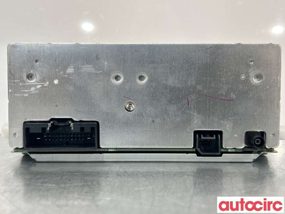 Bilstereo forsterker til Ford Fiesta 2013-2017 (Type VI, Fase 2)  (FORD|AM5T-18C815-DT|2025284|AM5T-18C815-DL)