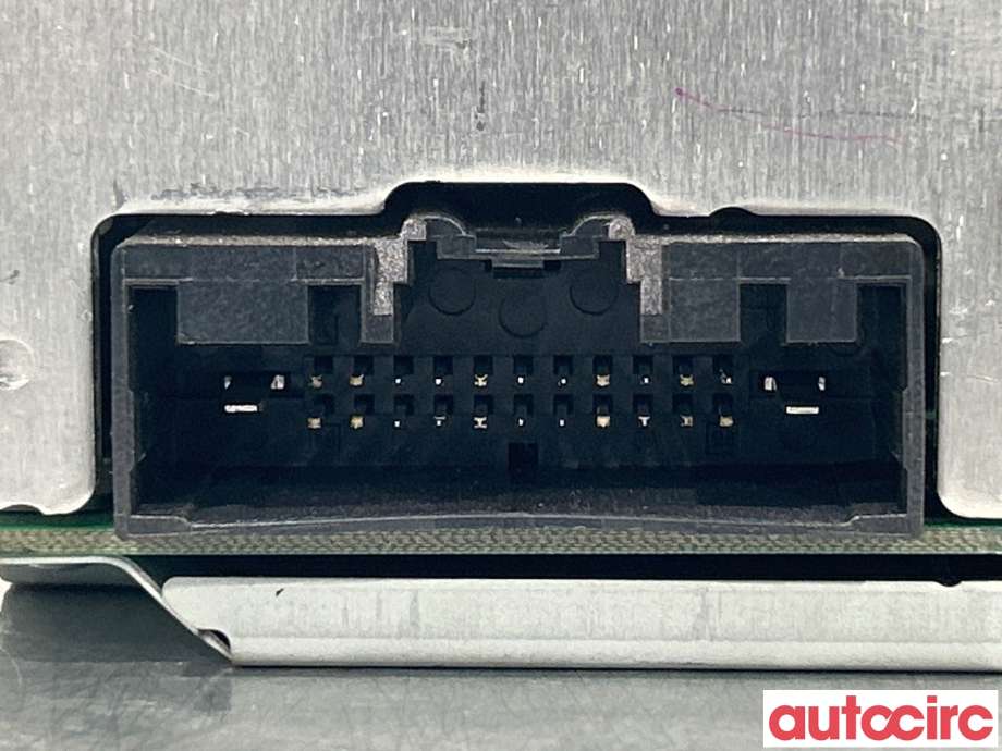 Bilstereo forsterker til Ford Fiesta 2013-2017 (Type VI, Fase 2)  (FORD|AM5T-18C815-DT|2025284|AM5T-18C815-DL)
