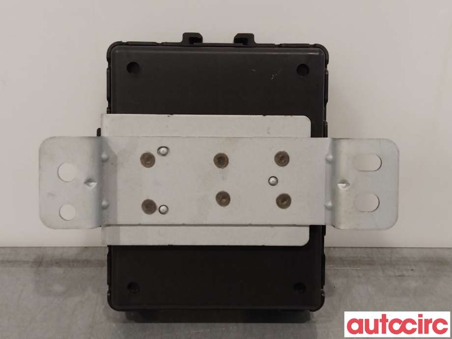 Styreenhet parkering til Mitsubishi Outlander 2012-2015 (Type III, Fase 1)  (MITSUBISHI|8638A060|)