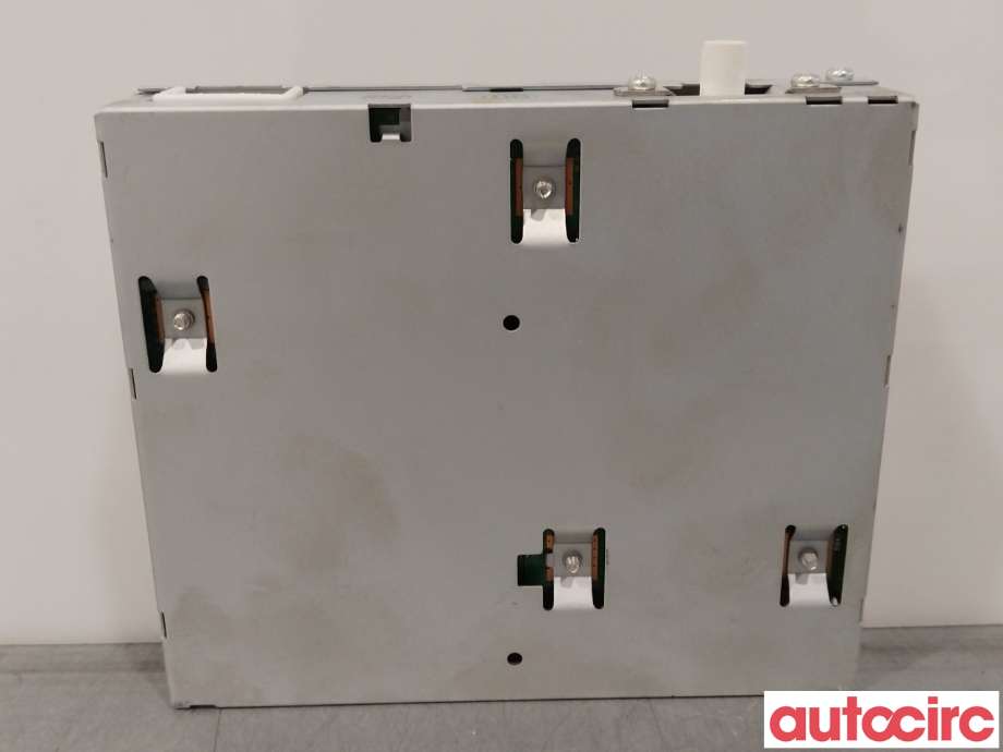 Bilstereo diverse til Mitsubishi Outlander 2012-2015 (Type III, Fase 1)  (MITSUBISHI|8701A396)