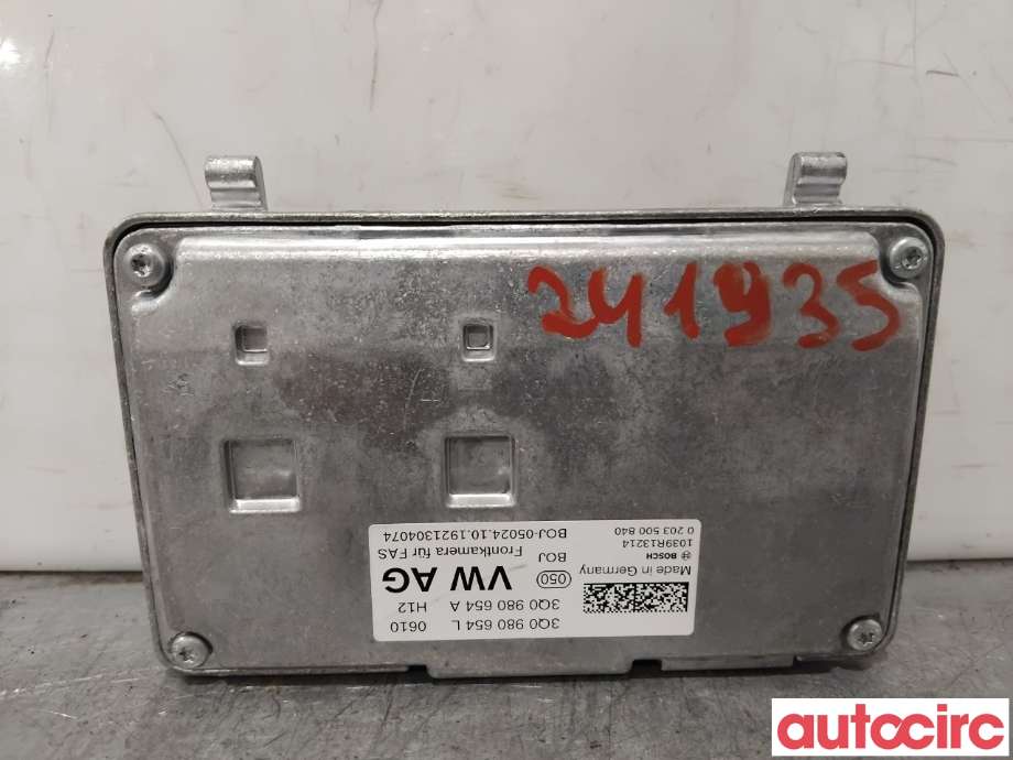 Kamera til VW e-Golf 2017-2020 (Fase 2) (VOLKSWAGEN|3Q0980654L|0203500840)