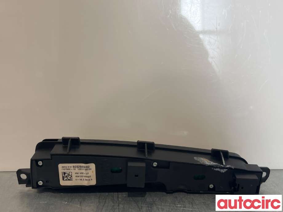 Bryter Antispinn til BMW 5-Serie 2010-2017 (F10/F11) (F10/F11) (BMW|61319267890|)