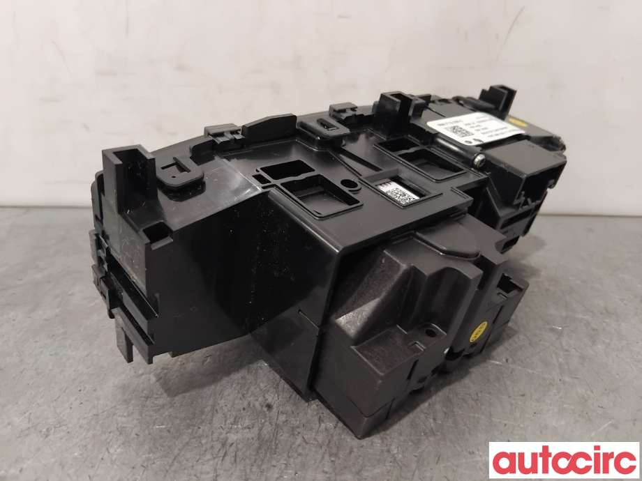 Bryter diverse til Audi Q4 e-tron 2021-->>  (AUDI|89A713059C|10530270-02)