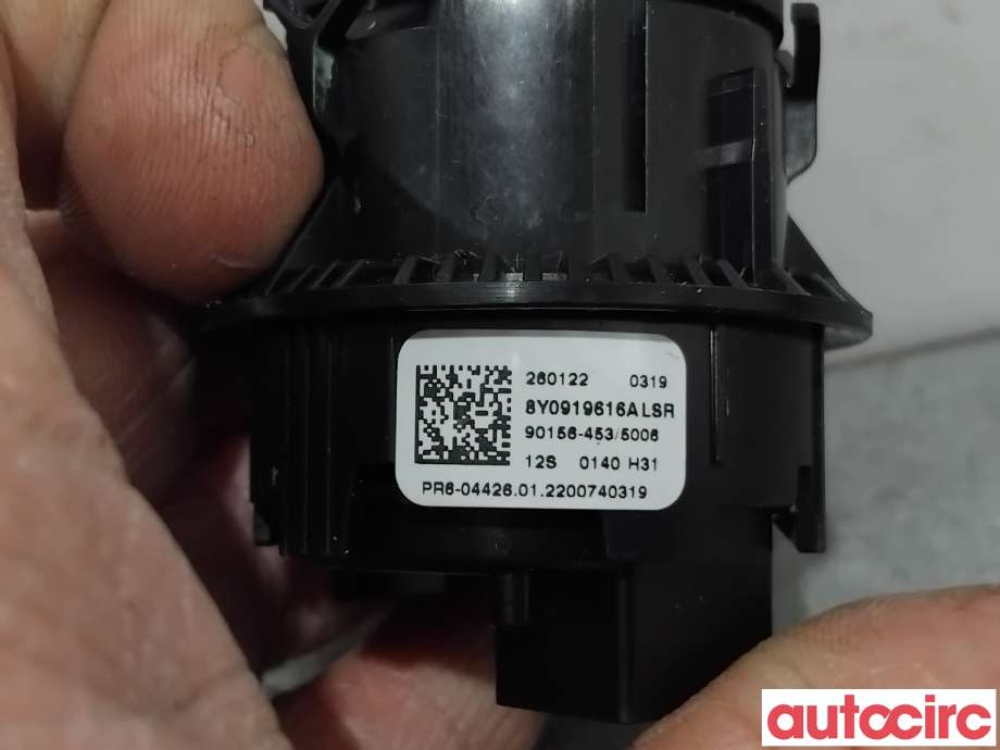 Bryter diverse til Audi Q4 e-tron 2021-->>  (AUDI|8Y0919616A|90156-453|8Y0919616D)